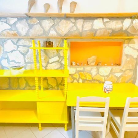 Colorful And Happy Apartment Sukosan - With Parking Extérieur photo