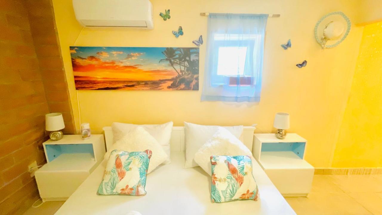 Colorful And Happy Apartment Sukosan - With Parking Extérieur photo